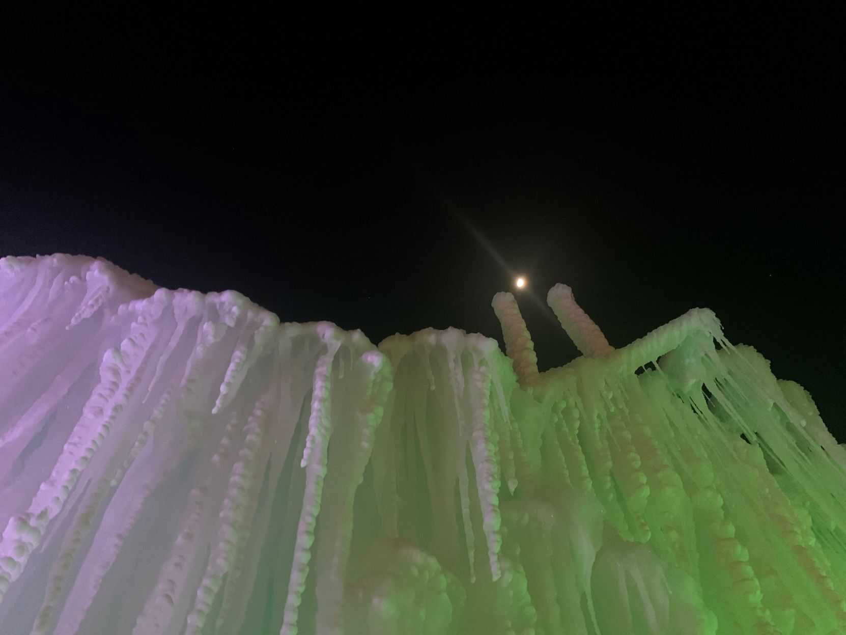 A perfect moon shot